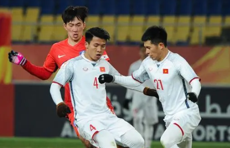 越南队发挥疯狂 3-1莱西贾队取得开门红 小组第一